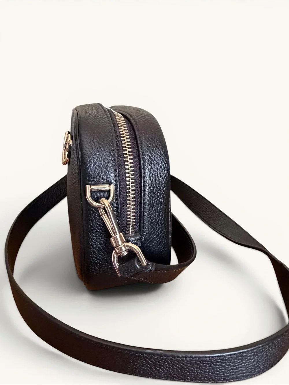 kate spade Black Pebbled Leather Camera Infinite Bag with Gold Hardware